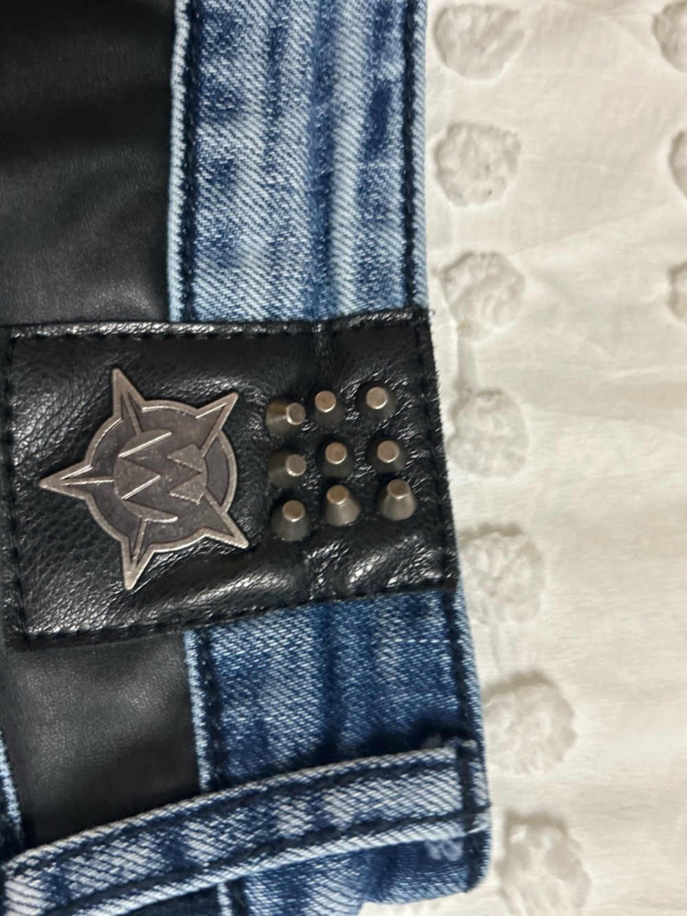 Wornstar Blue Jeans with Black Lace-Up fly - Picture 4 of 8